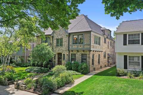 Lake, MILWAUKEE, WI 53217