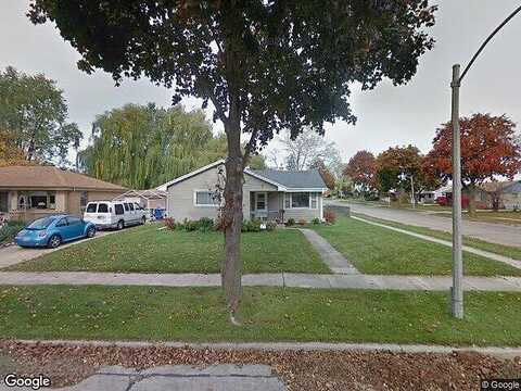 Custer, MILWAUKEE, WI 53225
