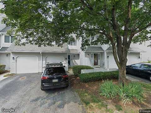 Jonathan, KENNETT SQUARE, PA 19348