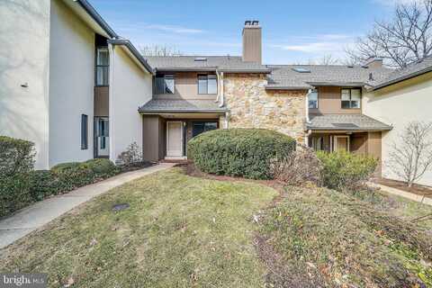 Oak Knoll, BERWYN, PA 19312