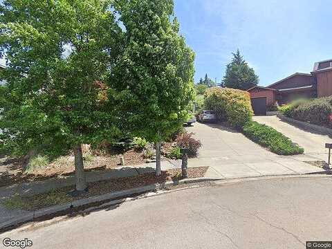 Maxs, HOOD RIVER, OR 97031