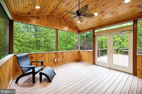 Fox Mill, UPPER CHICHESTER, PA 19061