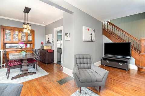 Beacon, SAINT PAUL, MN 55104