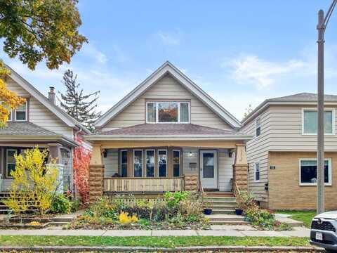 Montana, MILWAUKEE, WI 53207