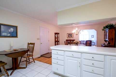 Country, ABINGDON, VA 24211