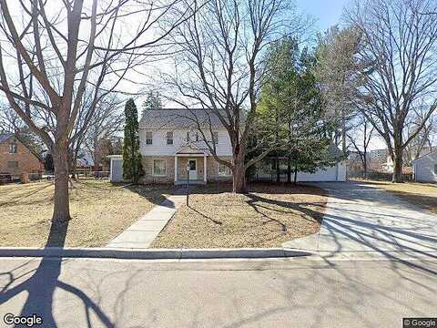 Holly, HOPKINS, MN 55343