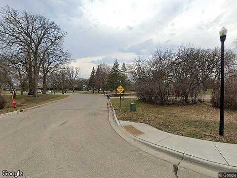 Oakwood, HUTCHINSON, MN 55350