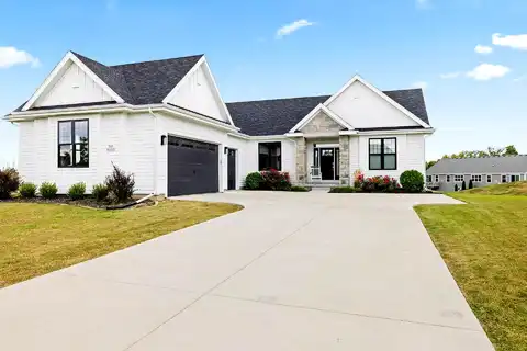 Masters, MENOMONEE FALLS, WI 53051