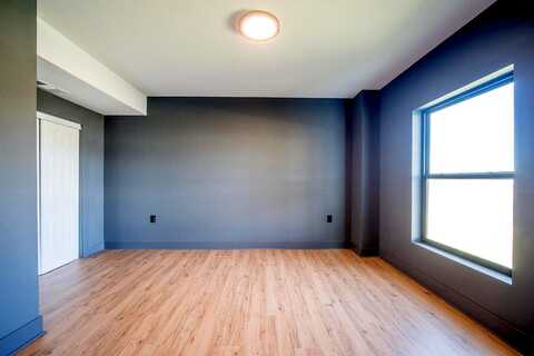 Masters, MENOMONEE FALLS, WI 53051