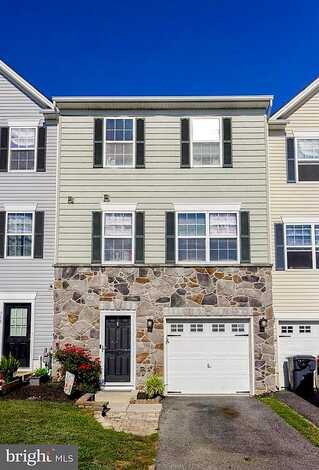 Blossom, HANOVER, PA 17331