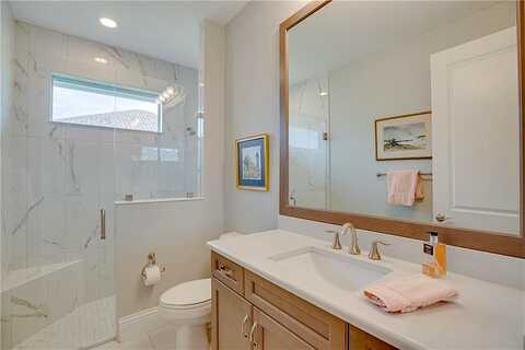Jacqueline, VERO BEACH, FL 32968