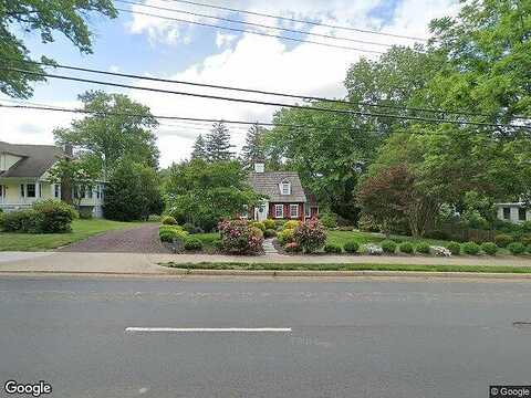 Broad, FALLS CHURCH, VA 22046