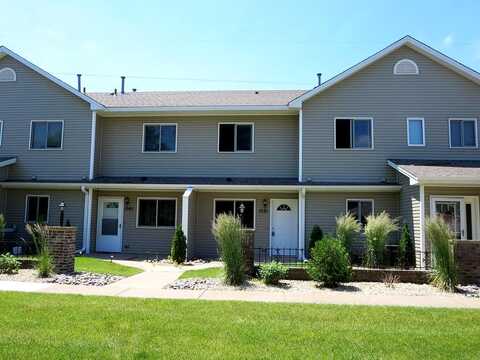 Creek Meadows, MINNEAPOLIS, MN 55433
