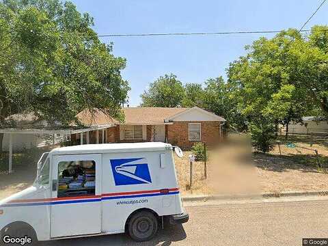 11Th, Mc Gregor, TX 76657