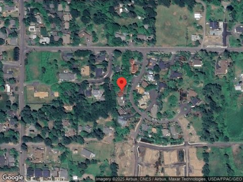 Nina, HOOD RIVER, OR 97031