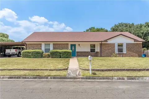 Oakwood, HEWITT, TX 76643