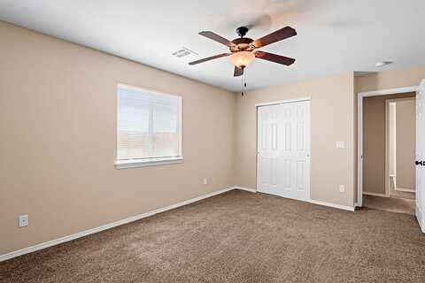 Shreya, EL PASO, TX 79928