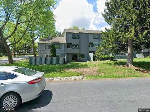 Bent Pine, FOGELSVILLE, PA 18051