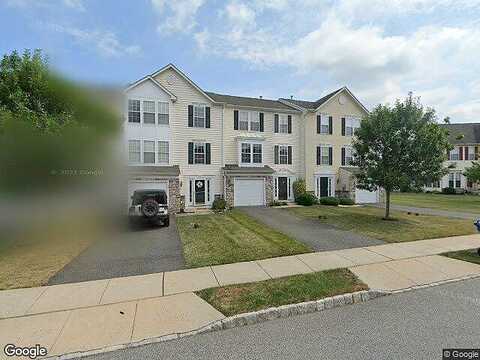 Savanna, POTTSTOWN, PA 19465