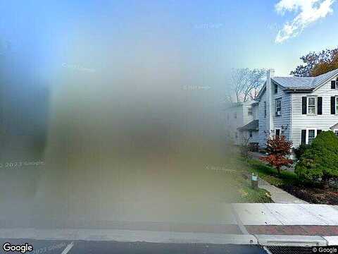 Main, ELVERSON, PA 19520