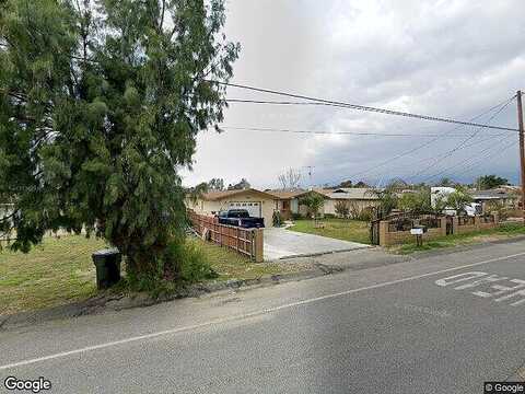 Live Oak, FONTANA, CA 92335