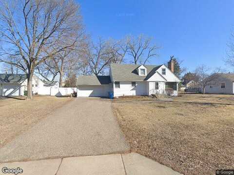 Wally, MINNEAPOLIS, MN 55427