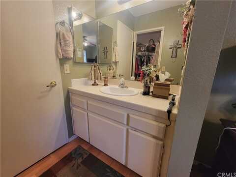 Fruitvale, HEMET, CA 92543
