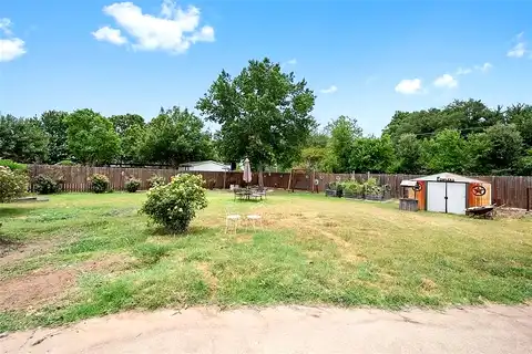 Genoa, ITALY, TX 76651