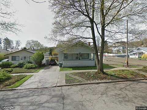 Spring, LA GRANDE, OR 97850