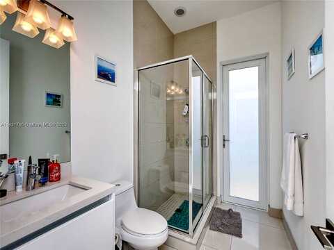 101St, DORAL, FL 33178