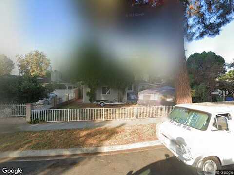 Comanche, WINNETKA, CA 91306
