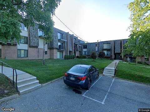 Forest Green, CORAOPOLIS, PA 15108