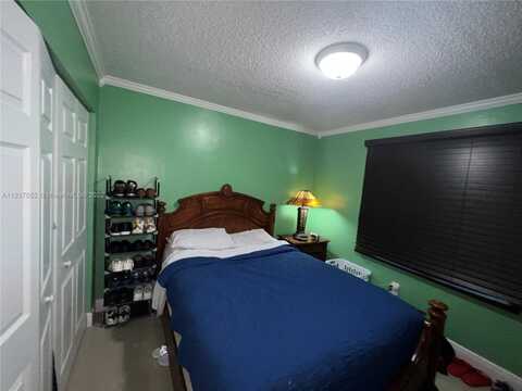 20Th, HIALEAH, FL 33016