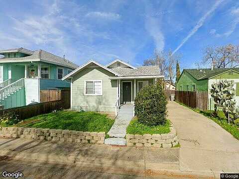 8Th, SACRAMENTO, CA 95820