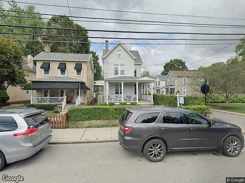 Chestnut, SEWICKLEY, PA 15143