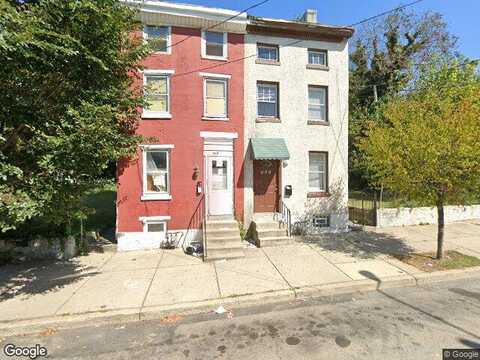 Moore, NORRISTOWN, PA 19401