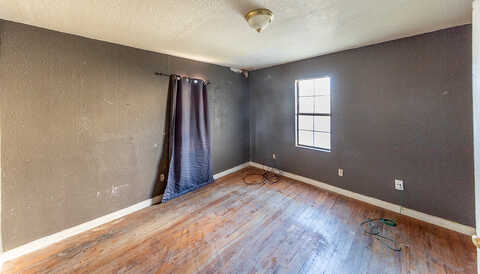 Bates, LUBBOCK, TX 79415