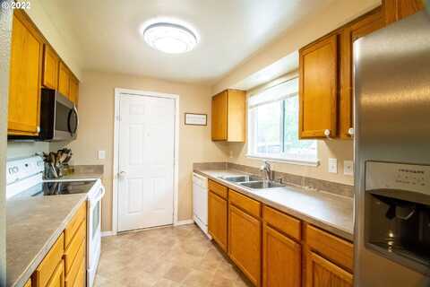 Balm, SHERIDAN, OR 97378