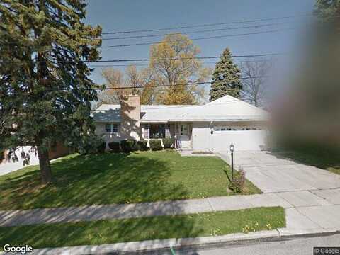 Penn, HANOVER, PA 17331