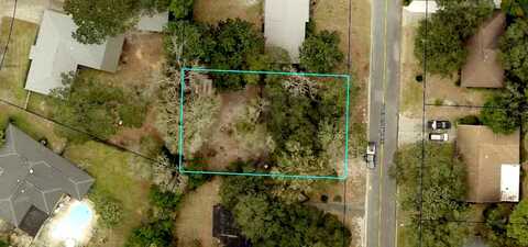 Leah Miller, FORT WALTON BEACH, FL 32548