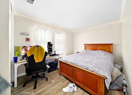 Hawthorne, PERRIS, CA 92571