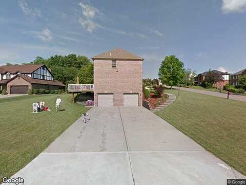 Diana, MC KEES ROCKS, PA 15136