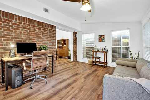 Joshua, DENTON, TX 76209