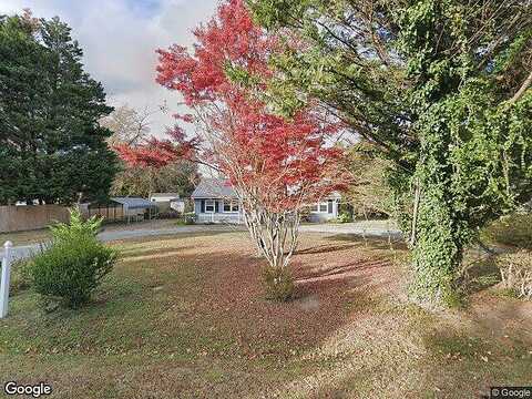 Dogwood, KILMARNOCK, VA 22482