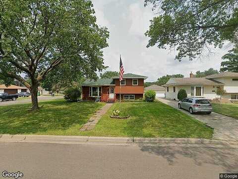 16Th, SAINT PAUL, MN 55109