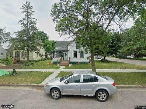 Elm, SAINT PETER, MN 56082