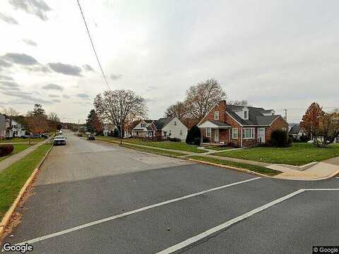 6Th, MOUNT WOLF, PA 17347