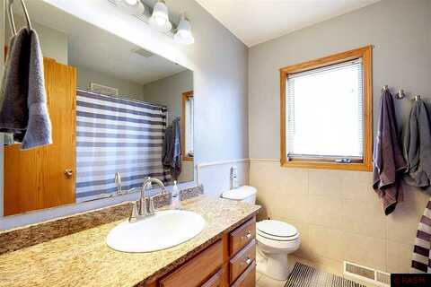 Holly, JANESVILLE, MN 56048