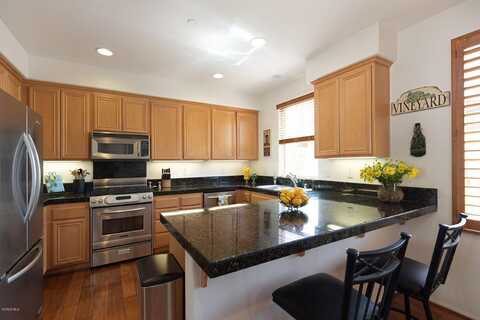 Via Antonio, NEWBURY PARK, CA 91320