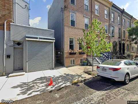 Mifflin, PHILADELPHIA, PA 19145